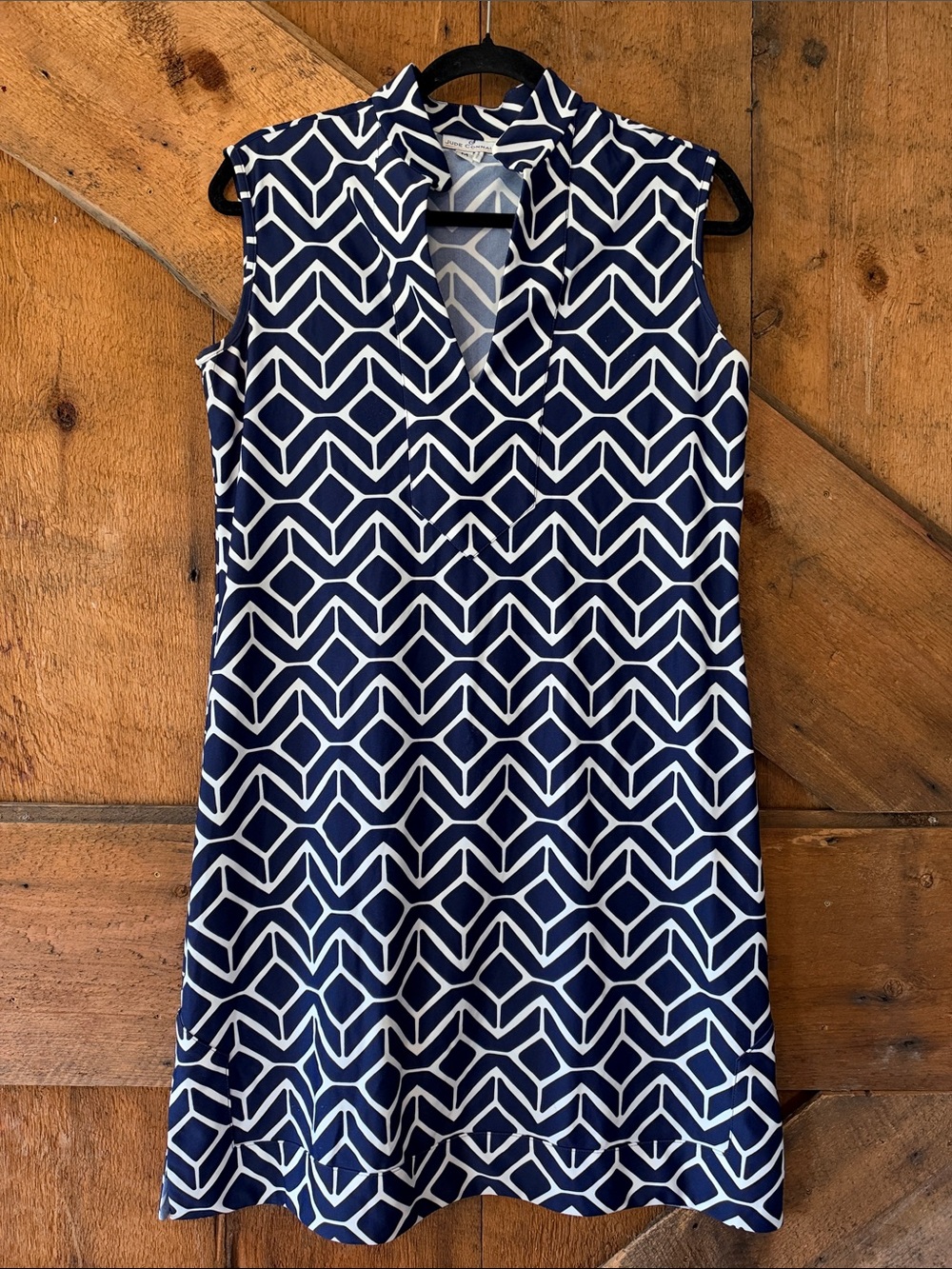 Jude Connally Navy & White Geometric Sleeveless Shift Dress
